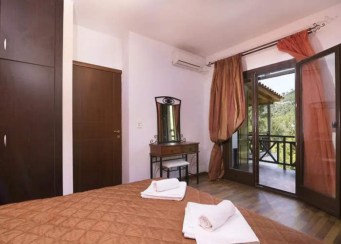 Menir Luxury