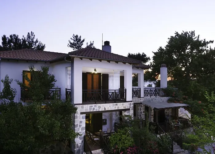 Menir Luxury